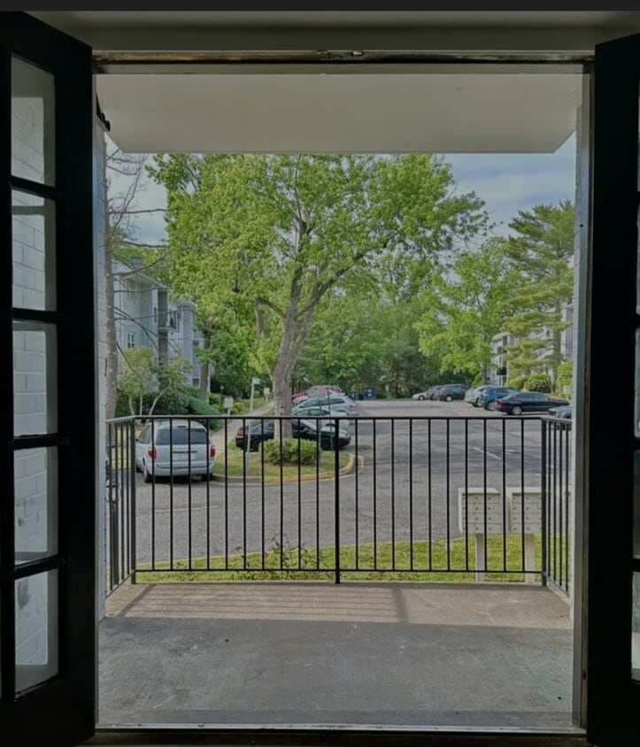 7094 Spring Garden Dr Unit 101, Springfield, VA 22150 Condo for Rent