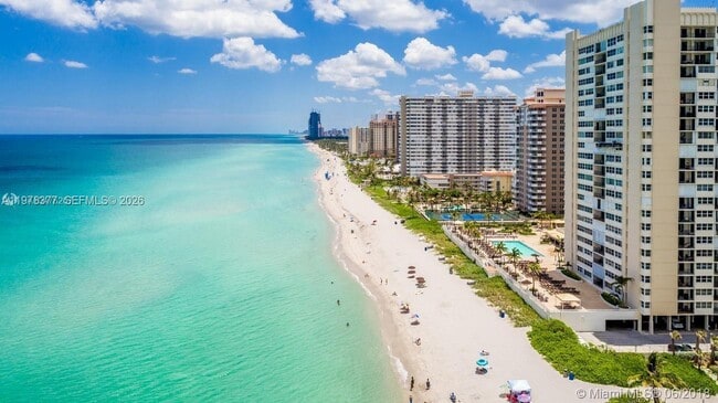 Foto del edificio - 1890 S Ocean Dr