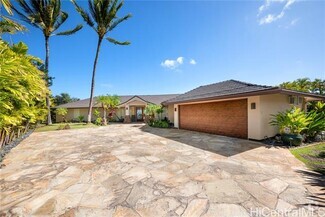 Building Photo - 625 Hakaka Pl
