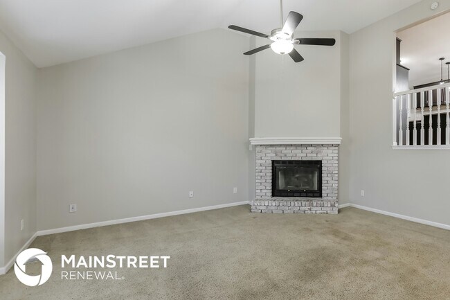 Foto del edificio - 410 Regency Park St
