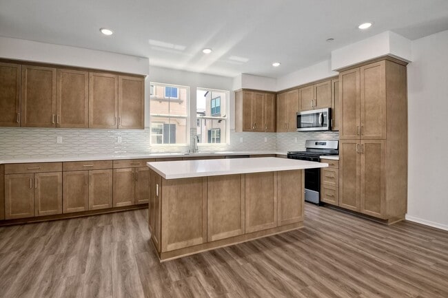Building Photo - New 3 Story Townhome Available Now!