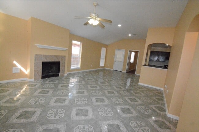 Building Photo - 9131 Knightsland Trail