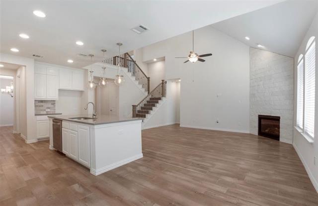 Foto del edificio - 3704 Birch Wood Ct