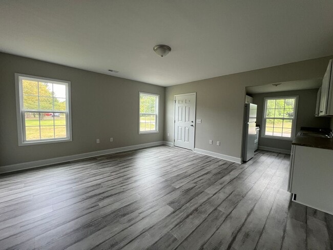 Building Photo - Conway - 3 Bedroom / 2 Bathroom House