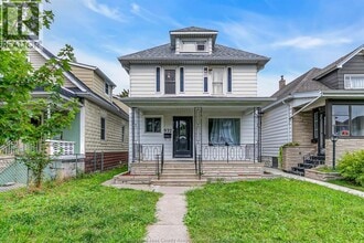 Building Photo - 932 Hall Ave