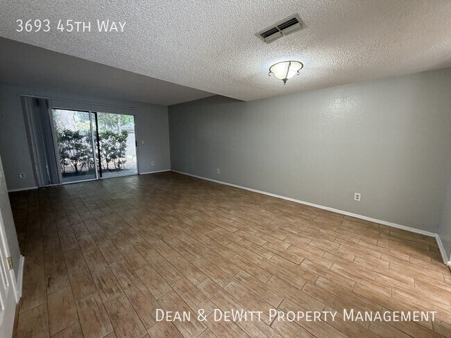 Foto del edificio - 3693 45th Way N