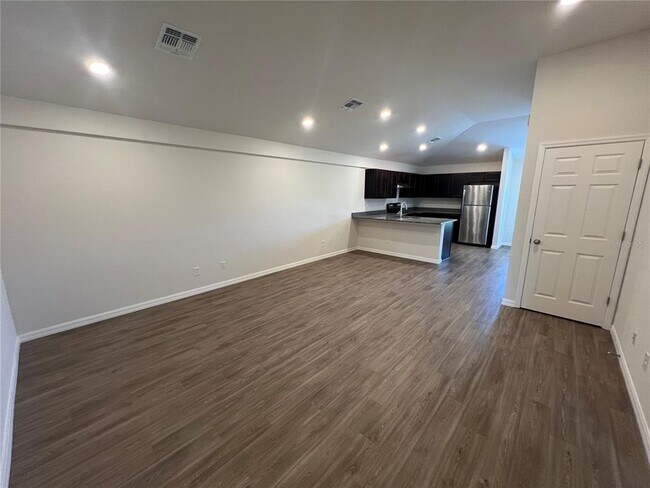 Building Photo - 26528 Oran Way