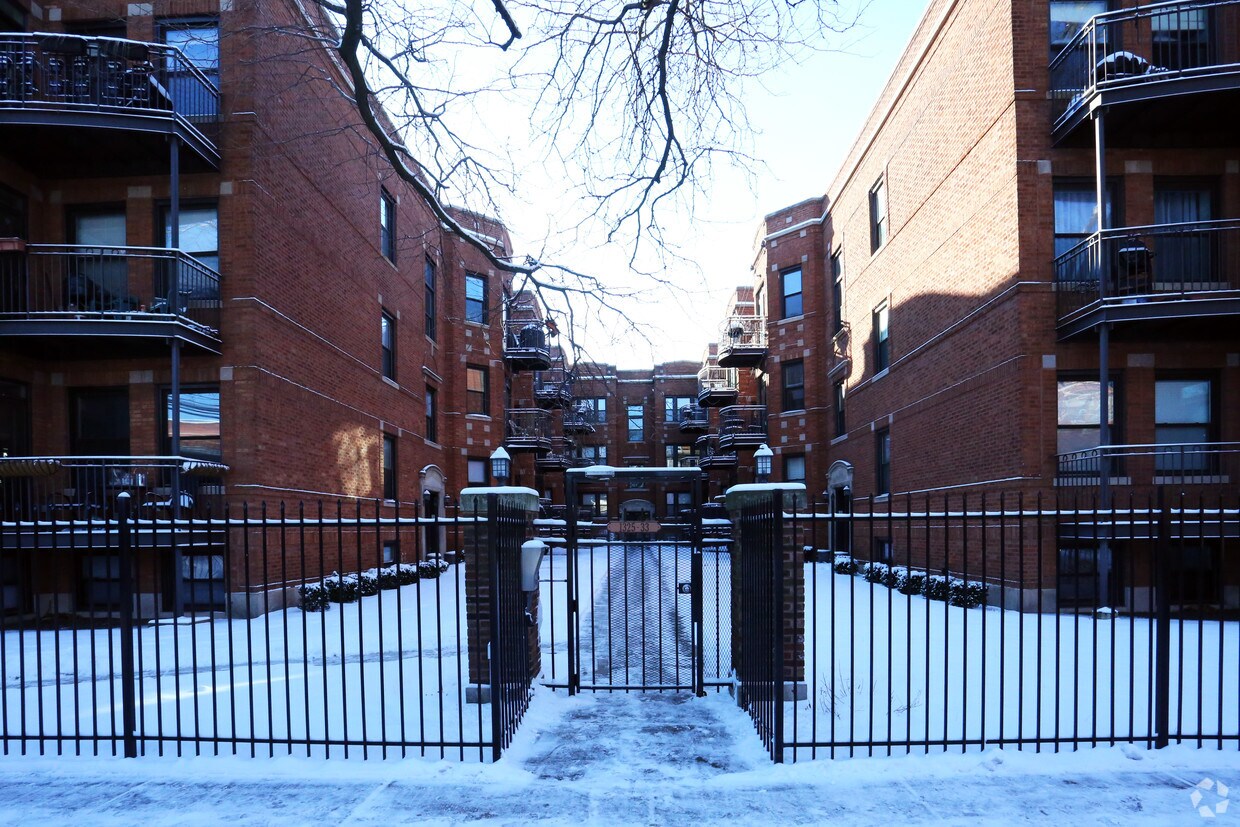 Foto del edificio - 1325-1333 W North Shore Ave