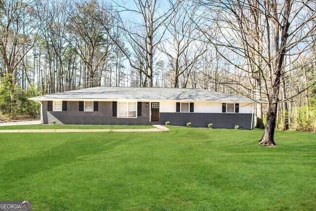 Foto del edificio - 545 Fayetteville Rd
