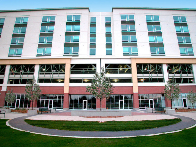 Building Photo - Civic Plaza Apartments