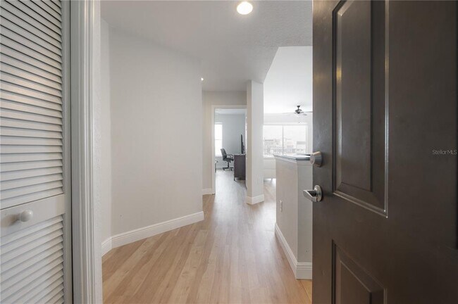 Foto del edificio - 700 S Harbour Island Blvd