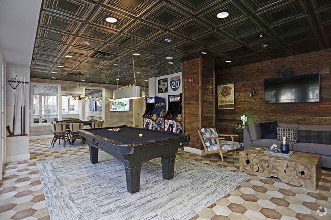 Interior Photo - Alesio Urban Center