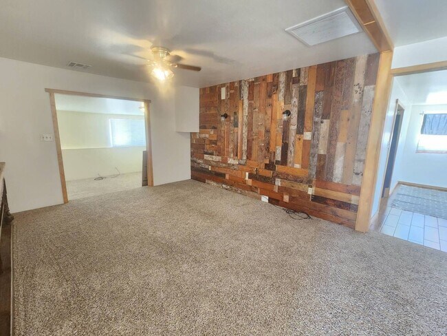 Foto del edificio - Beautifully Unique 3 bedroom 2 bath Home