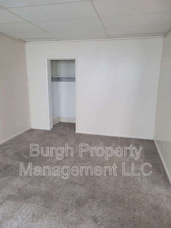 Building Photo - 984 Jefferson Ave