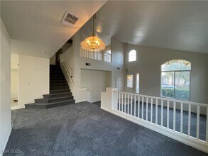 Building Photo - 191 Tayman Park Ave