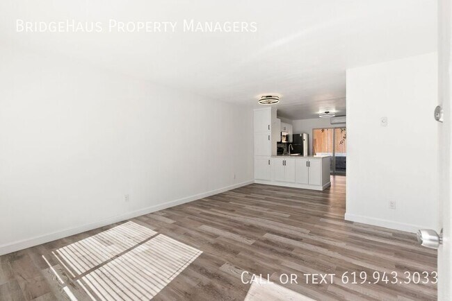 Foto del edificio - 6644 Bell Bluff Ave