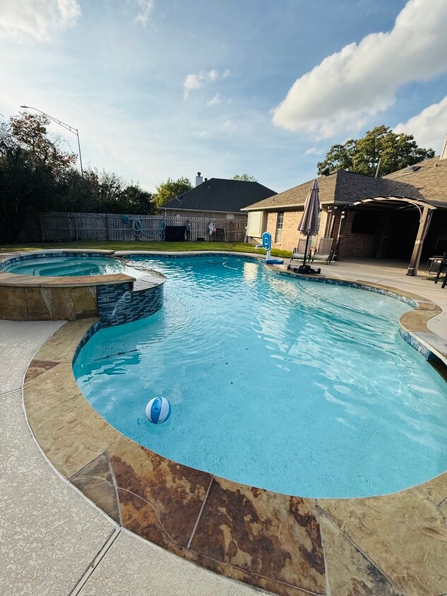 Photo - 304 Gleeson Ct (College Station, TX)