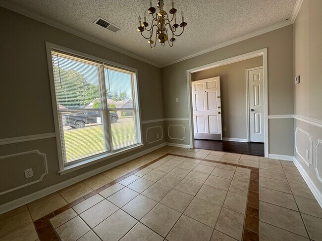 Building Photo - 7316 Peppermill - Available Now!