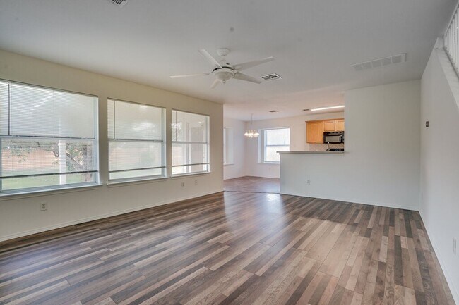 Foto del edificio - 3602 Spring Canyon Trail