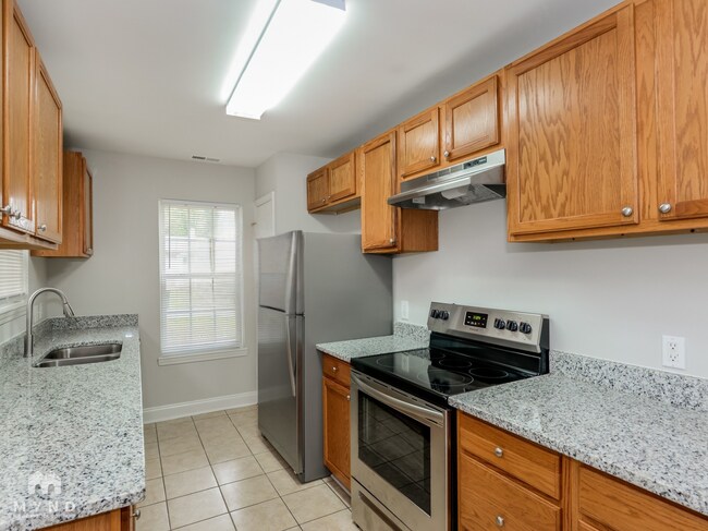 Foto del edificio - 919 Crestmere St