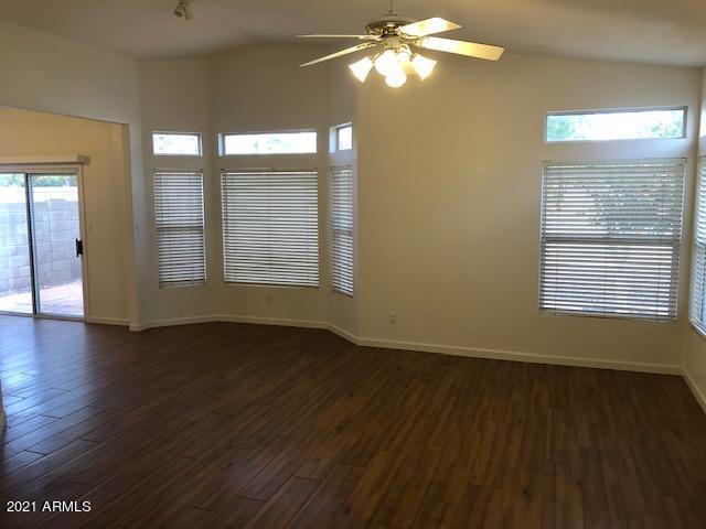 Building Photo - 1450 E Beacon Dr