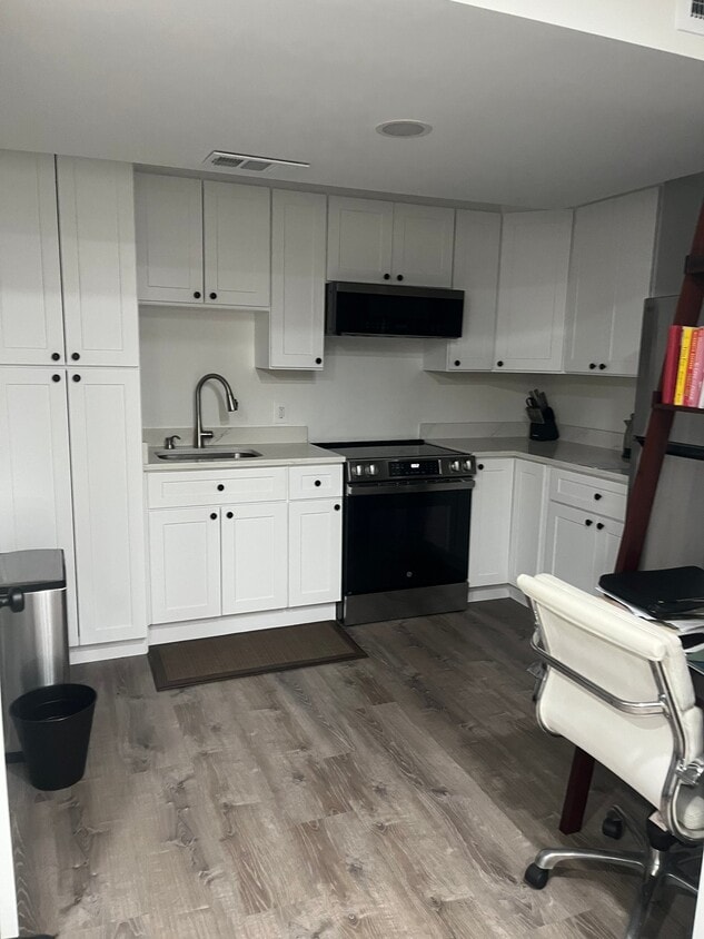 Photo - 2908 Fort Baker Dr SE (Washington, DC)