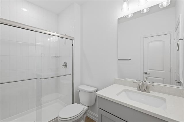 Building Photo - 2914 Cliffside Dr