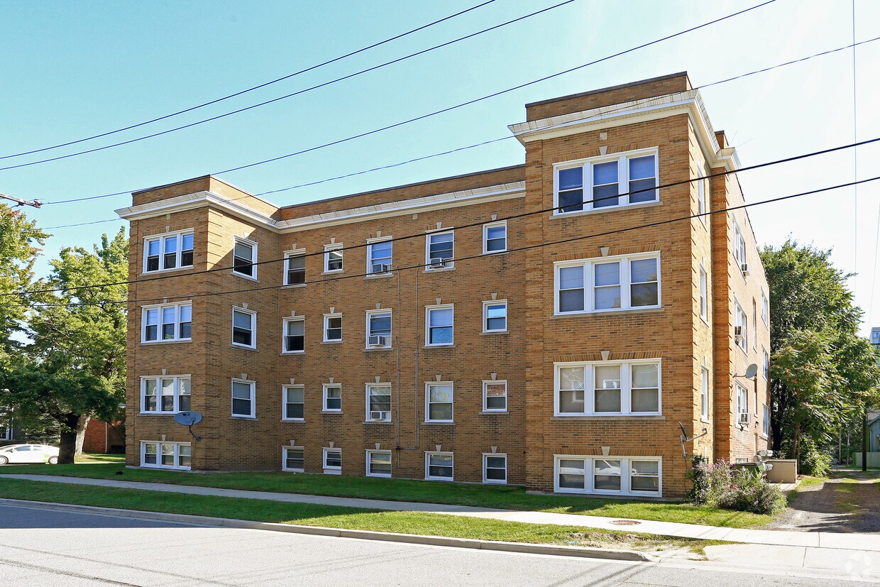 Primary Photo - 525 W 4th St
