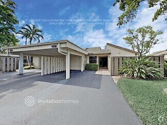Building Photo - 1857 Wildwood Trail