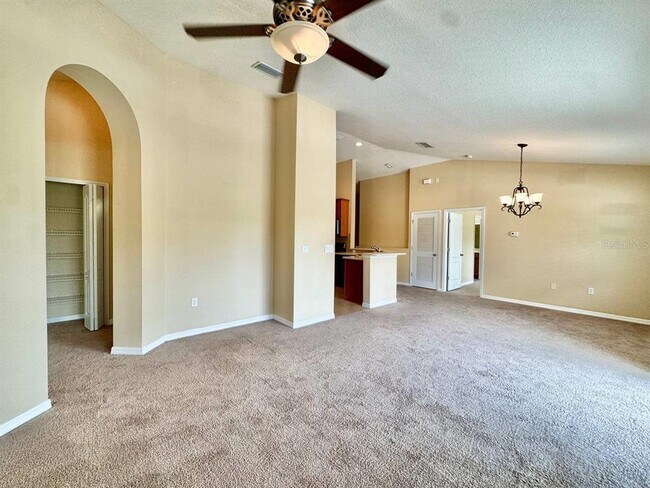 Building Photo - 7001 Interbay Blvd