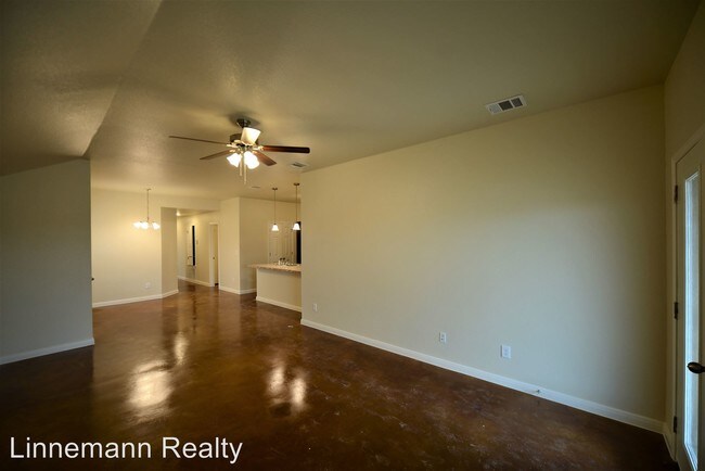Building Photo - 4502 Skyflower Ln