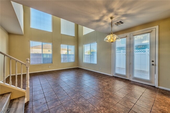 Foto del edificio - 6236 Huntington Ridge Ave