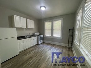 Building Photo - 1054 Wilkinson St