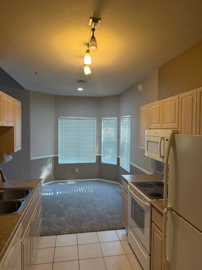 Foto del edificio - 2bd 2 ba Upstairs condo in Scottsdale