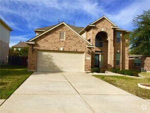 Building Photo - 507 Pebblestone Walk Dr