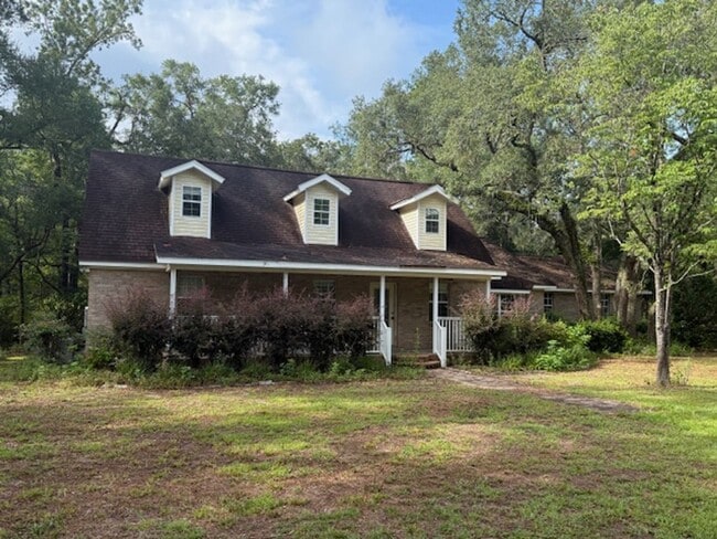 Farm House w/pastures For Lease - Farm House w/pastures For Lease