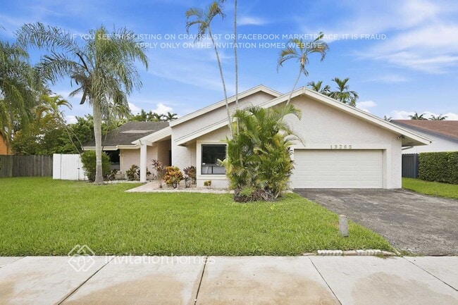 Building Photo - 13265 SW 96th Terrace