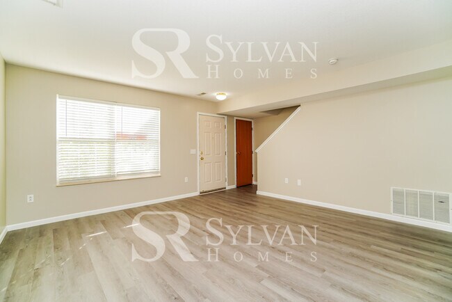 Building Photo - Carve Out a Great Life Here!