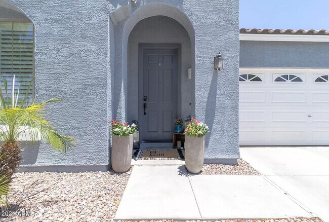Foto del edificio - Luxurious 5BR Home in Award-Winning Power ...