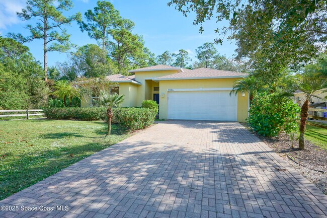 Foto del edificio - 9086 107th Ct