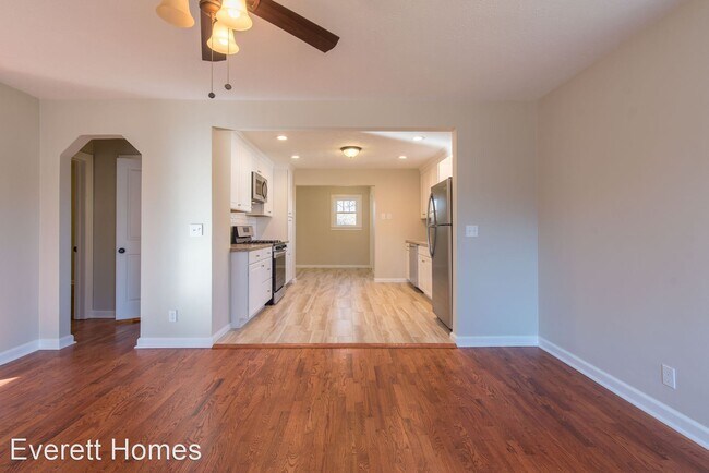 Building Photo - 3 br, 2 bath House - 1833 S Kimbrough Ave