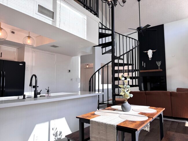 Foto del edificio - 18811 N 19th Ave