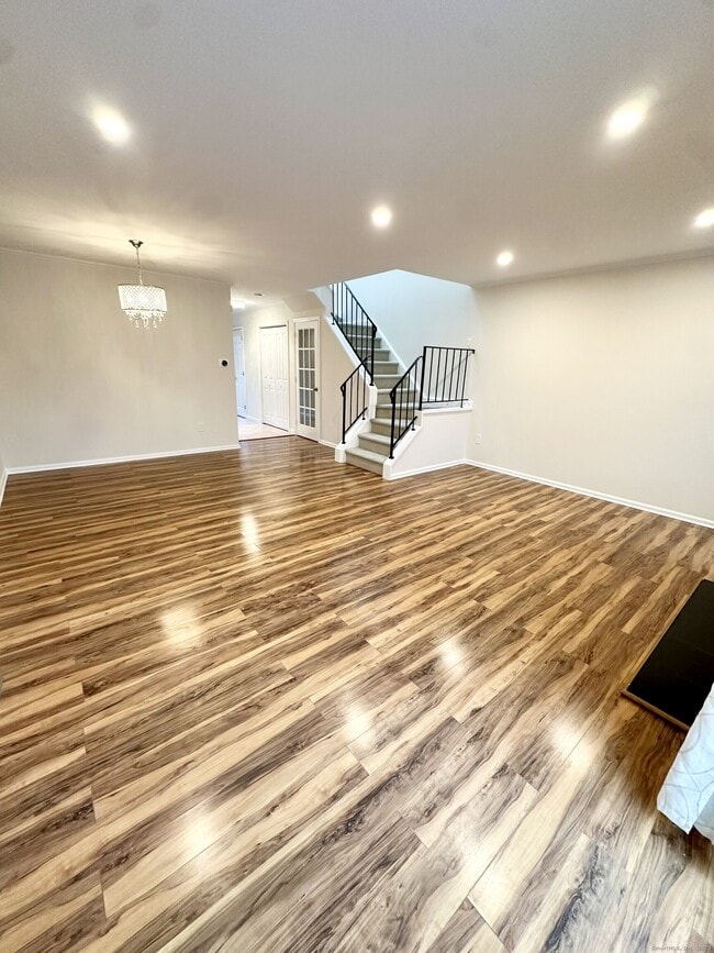 Foto del edificio - 26 Fawn Ridge Ln