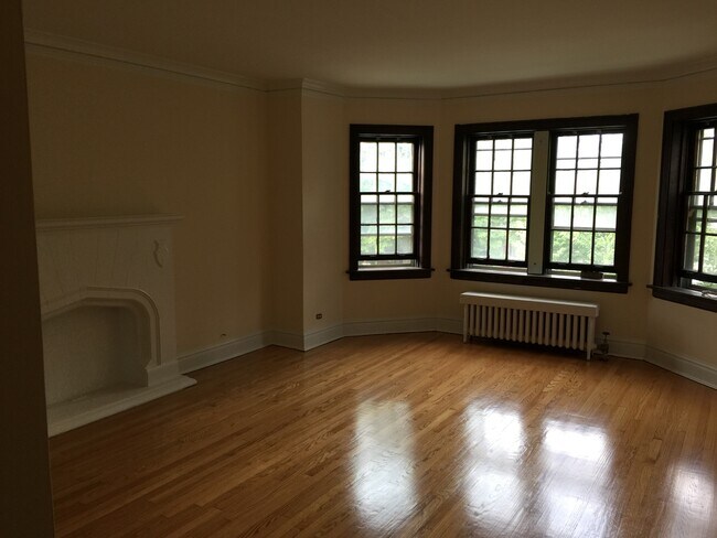 Foto del edificio - 706 S Maple Ave