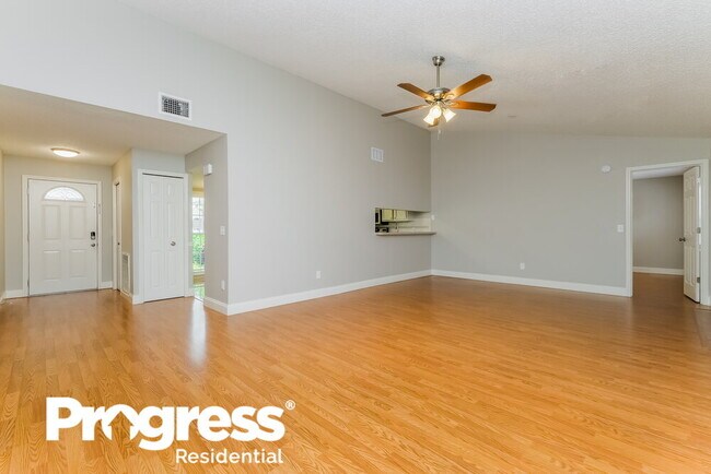 Building Photo - 2601 Hampton Park Pl
