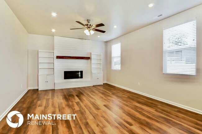 Foto del edificio - 443 Vildana Wy