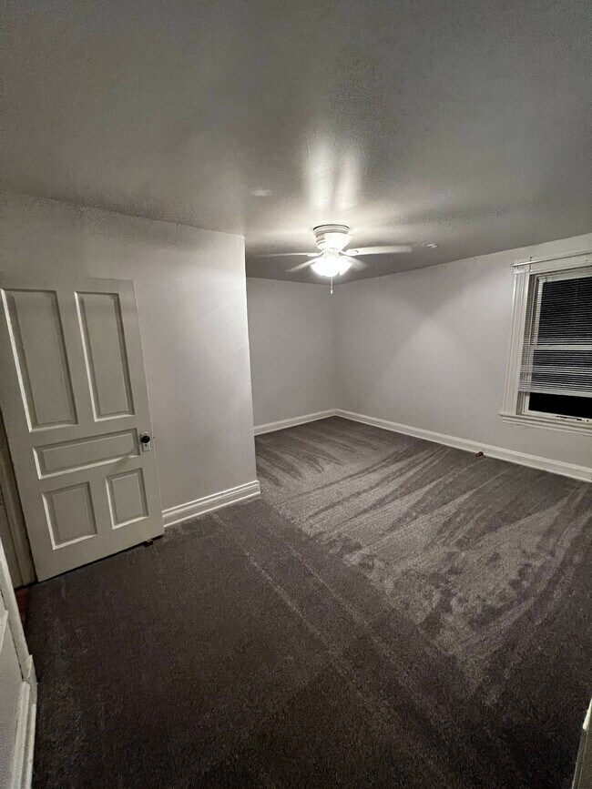 Foto del edificio - 7356 - 7358 Perry Street