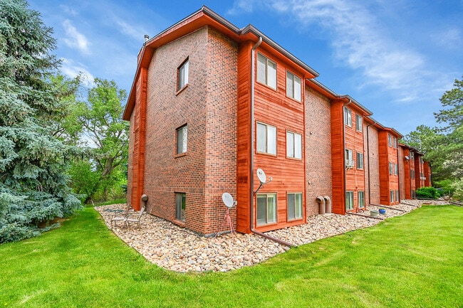Building Photo - 1931 Centennial Dr