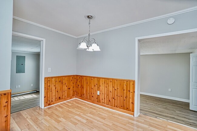 Building Photo - 123 Swinton Dr