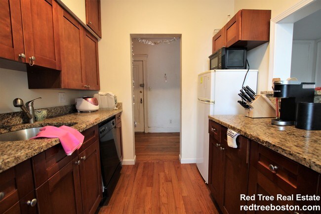 Foto del edificio - 2003 Commonwealth Avenue